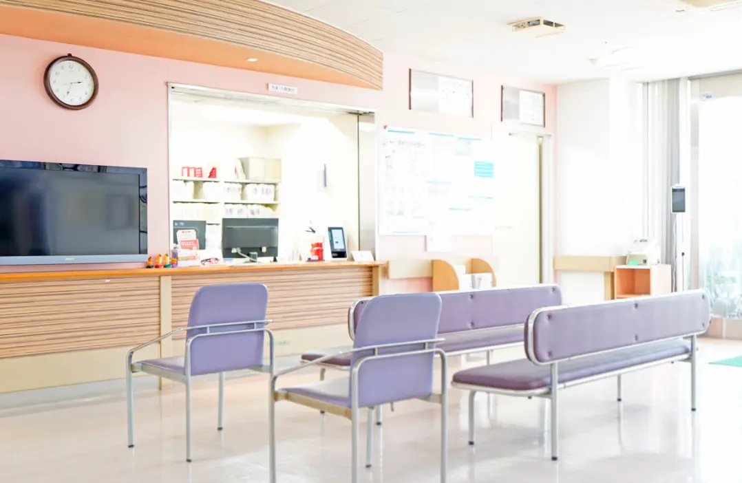 細谷クリニック待合室イメージ