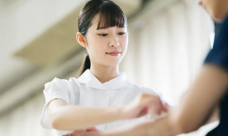 細谷クリニックページ中間イメージモバイル版