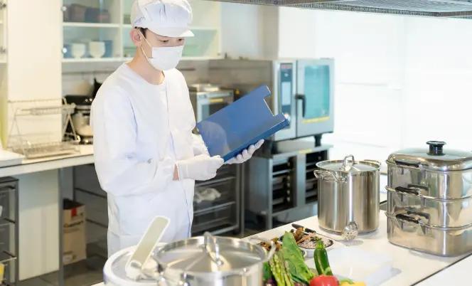 「いつでも安心安全な食事を」イメージ